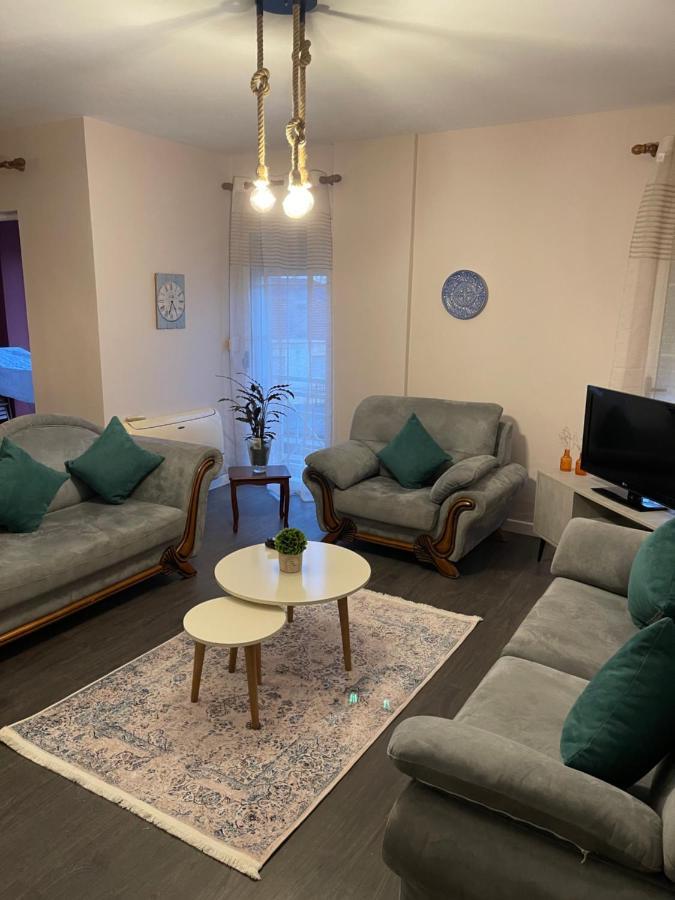 Pedestrian Street Center Apartment Shkoder Ngoại thất bức ảnh