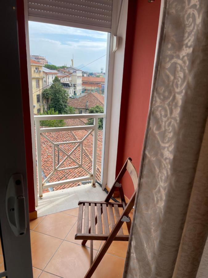 Pedestrian Street Center Apartment Shkoder Ngoại thất bức ảnh