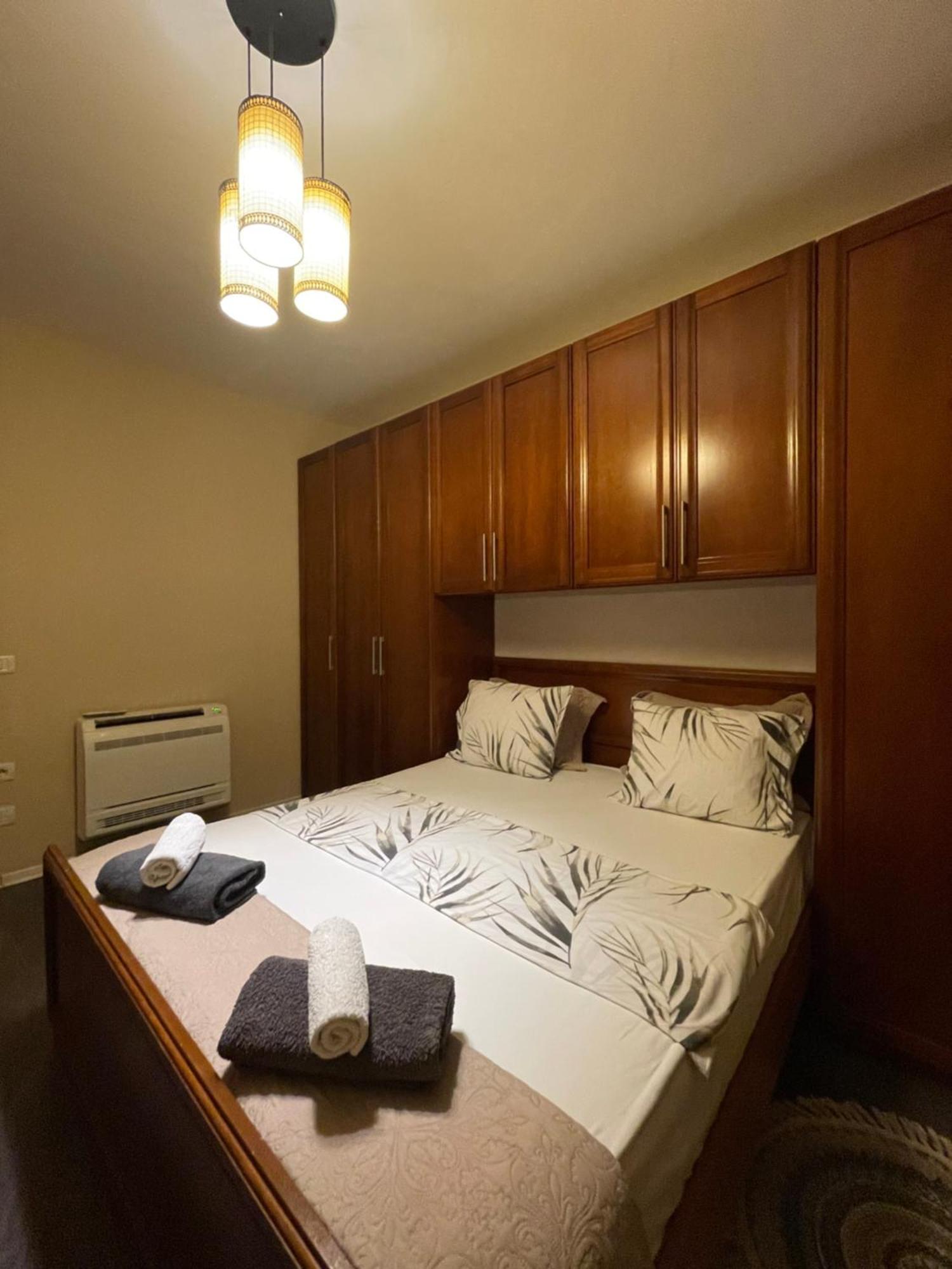 Pedestrian Street Center Apartment Shkoder Ngoại thất bức ảnh